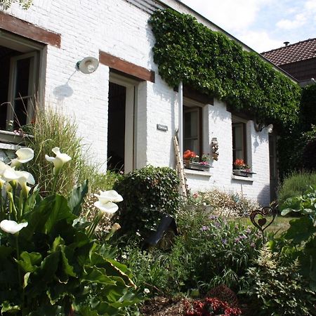 Santes L'Atterrissage Bed & Breakfast エクステリア 写真