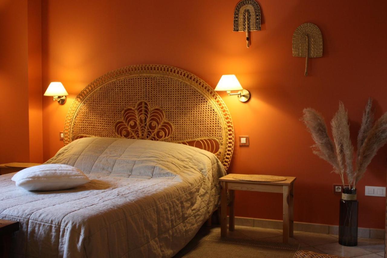 Santes L'Atterrissage Bed & Breakfast エクステリア 写真